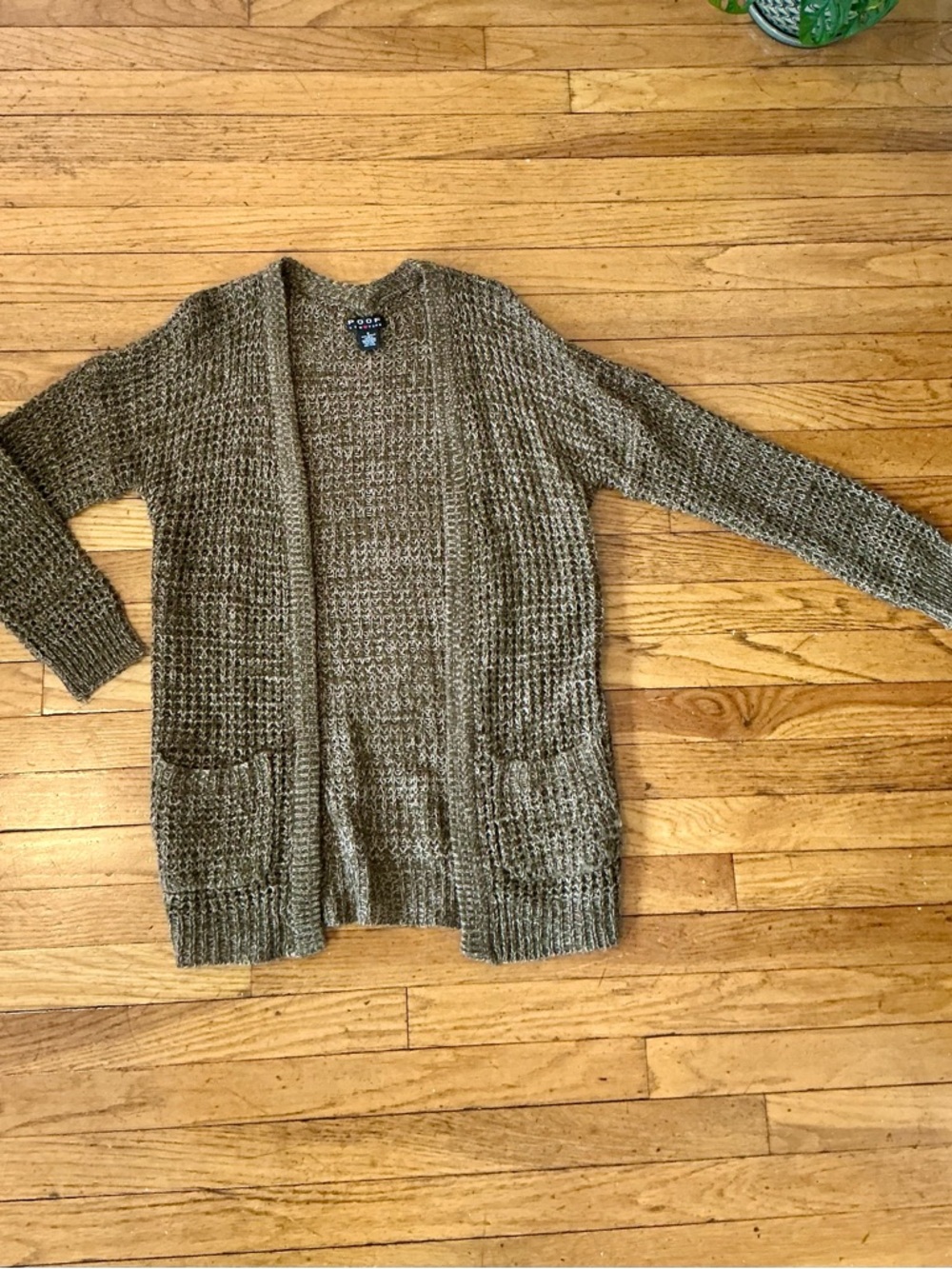 Poof New York - Cozy Olive Green Open-Front Women's Cardigan Sweater